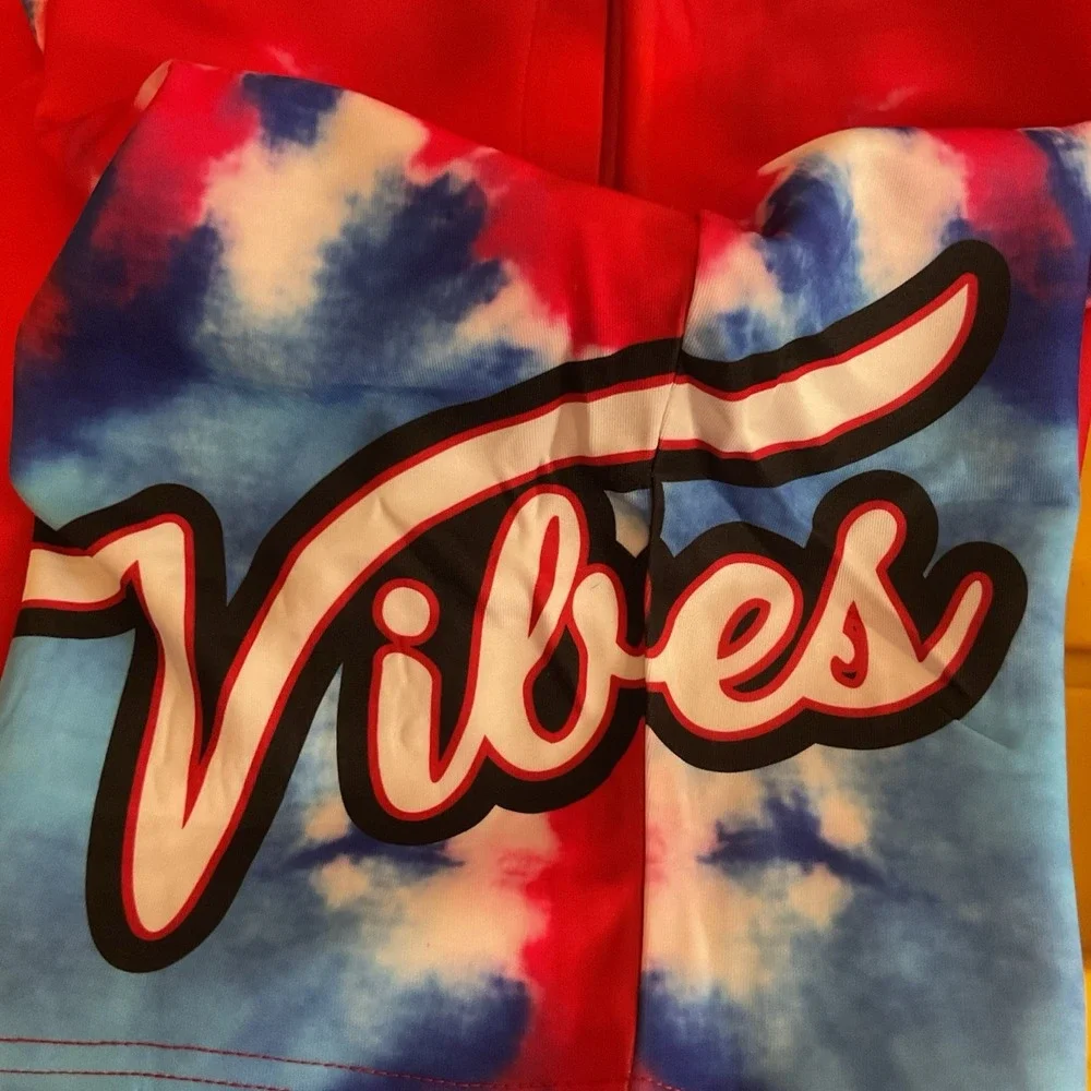 Men's Rue‎ 21 Red Tie Dye Vibes Track Shorts Size Medium